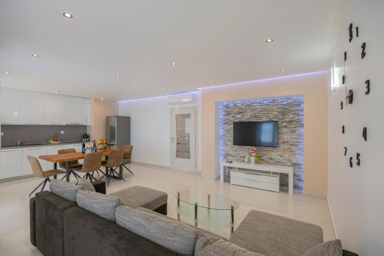 Apartments Radeljic Ποντστράνα Εξωτερικό φωτογραφία